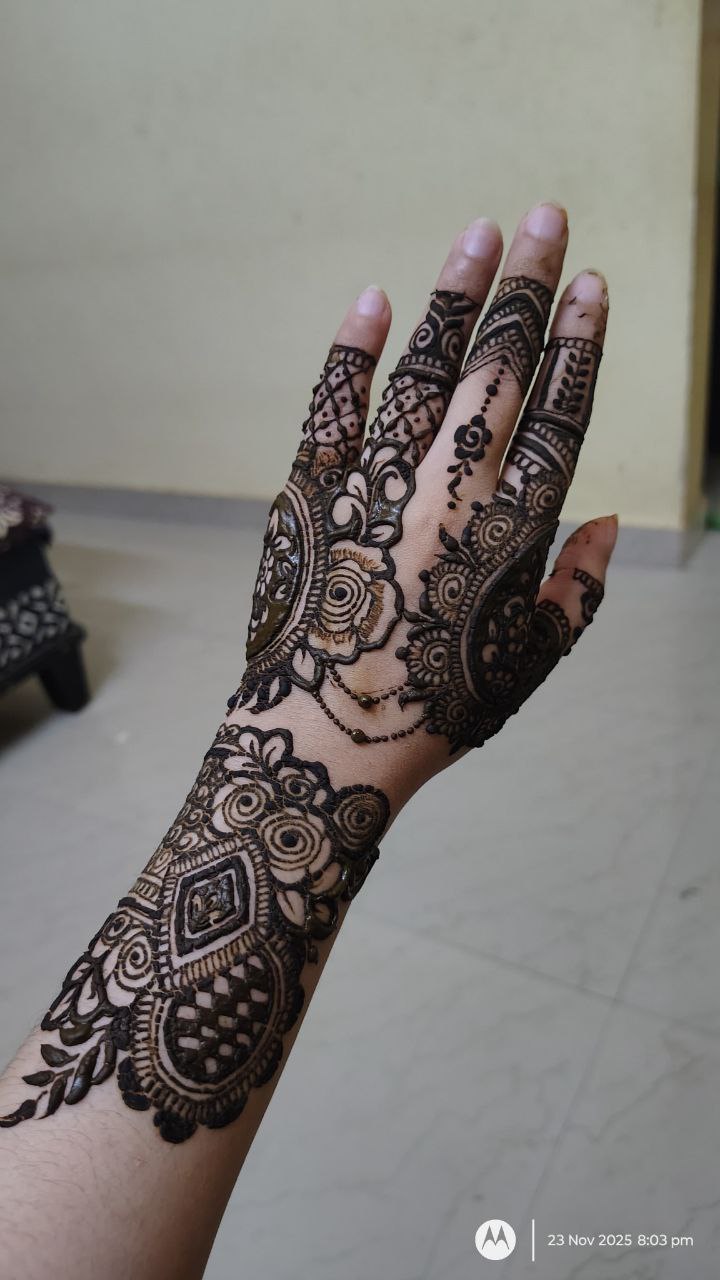 Student mehndi work